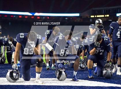 Thumbnail 3 in Cy-Ridge vs Clear Brook (UIL 6A Regional Playoff) photogallery.