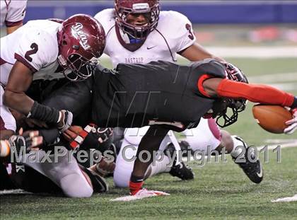 Thumbnail 2 in Liberty vs. Bastrop (4A Division 2 Region 2 Semifinals) photogallery.