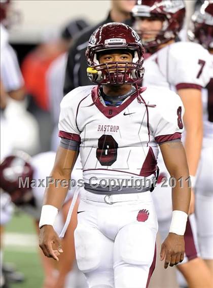 Thumbnail 3 in Liberty vs. Bastrop (4A Division 2 Region 2 Semifinals) photogallery.