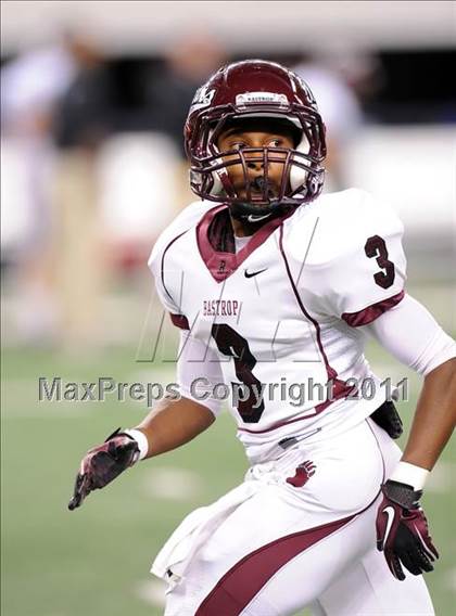 Thumbnail 1 in Liberty vs. Bastrop (4A Division 2 Region 2 Semifinals) photogallery.