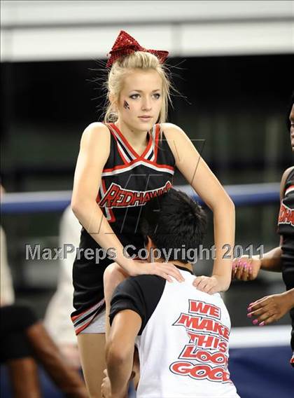 Thumbnail 3 in Liberty vs. Bastrop (4A Division 2 Region 2 Semifinals) photogallery.
