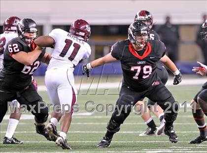 Thumbnail 3 in Liberty vs. Bastrop (4A Division 2 Region 2 Semifinals) photogallery.