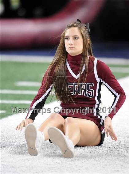 Thumbnail 3 in Liberty vs. Bastrop (4A Division 2 Region 2 Semifinals) photogallery.