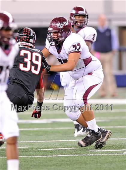 Thumbnail 3 in Liberty vs. Bastrop (4A Division 2 Region 2 Semifinals) photogallery.