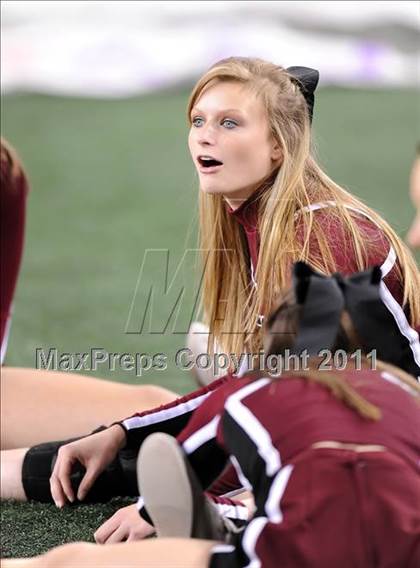Thumbnail 3 in Liberty vs. Bastrop (4A Division 2 Region 2 Semifinals) photogallery.