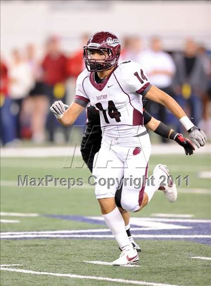 Thumbnail 2 in Liberty vs. Bastrop (4A Division 2 Region 2 Semifinals) photogallery.