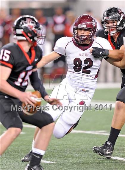 Thumbnail 1 in Liberty vs. Bastrop (4A Division 2 Region 2 Semifinals) photogallery.