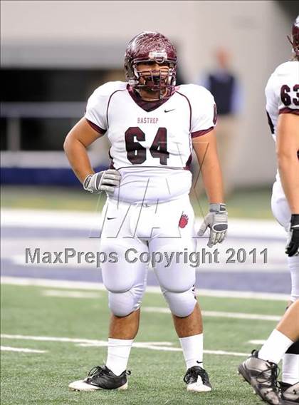 Thumbnail 3 in Liberty vs. Bastrop (4A Division 2 Region 2 Semifinals) photogallery.