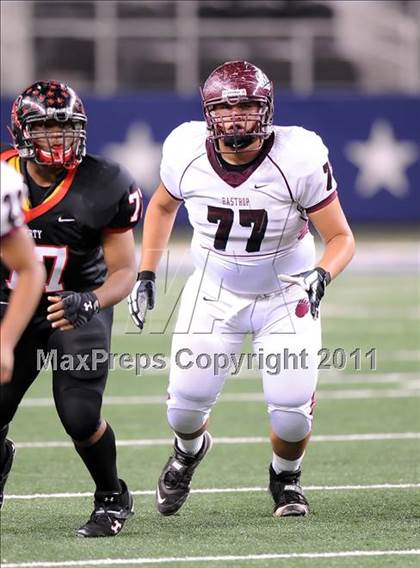 Thumbnail 3 in Liberty vs. Bastrop (4A Division 2 Region 2 Semifinals) photogallery.