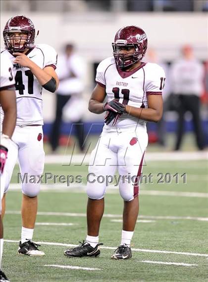 Thumbnail 1 in Liberty vs. Bastrop (4A Division 2 Region 2 Semifinals) photogallery.