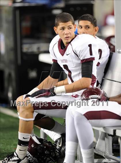 Thumbnail 3 in Liberty vs. Bastrop (4A Division 2 Region 2 Semifinals) photogallery.