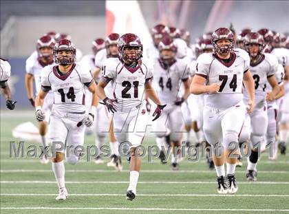 Thumbnail 2 in Liberty vs. Bastrop (4A Division 2 Region 2 Semifinals) photogallery.