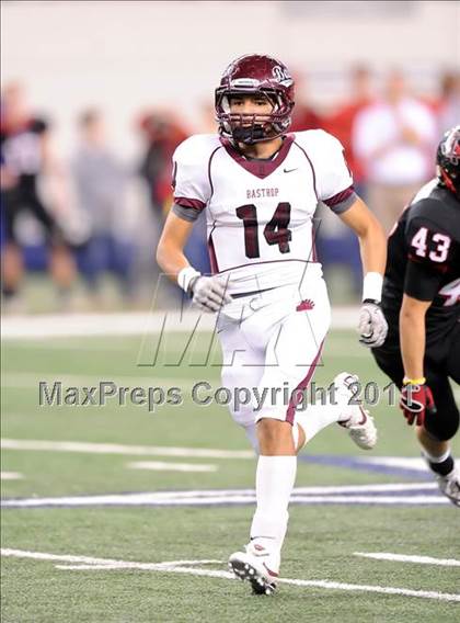 Thumbnail 3 in Liberty vs. Bastrop (4A Division 2 Region 2 Semifinals) photogallery.