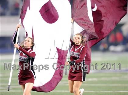 Thumbnail 2 in Liberty vs. Bastrop (4A Division 2 Region 2 Semifinals) photogallery.