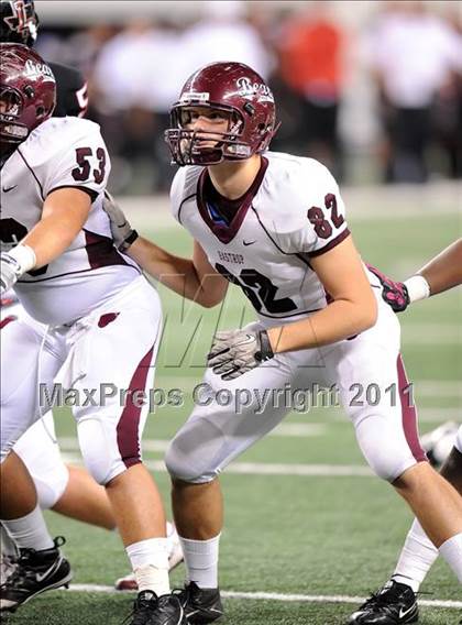 Thumbnail 1 in Liberty vs. Bastrop (4A Division 2 Region 2 Semifinals) photogallery.