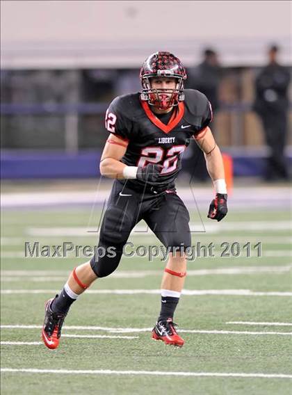 Thumbnail 3 in Liberty vs. Bastrop (4A Division 2 Region 2 Semifinals) photogallery.