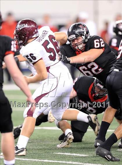 Thumbnail 1 in Liberty vs. Bastrop (4A Division 2 Region 2 Semifinals) photogallery.