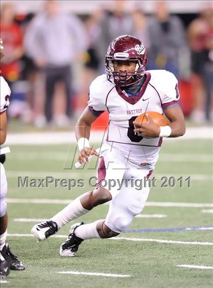 Thumbnail 3 in Liberty vs. Bastrop (4A Division 2 Region 2 Semifinals) photogallery.