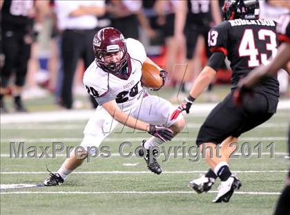 Thumbnail 2 in Liberty vs. Bastrop (4A Division 2 Region 2 Semifinals) photogallery.