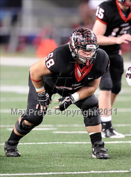 Thumbnail 3 in Liberty vs. Bastrop (4A Division 2 Region 2 Semifinals) photogallery.