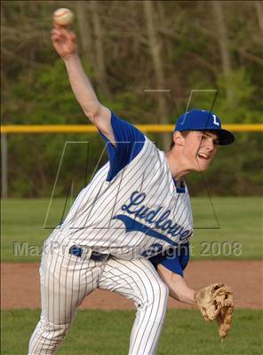Thumbnail 3 in McMahon @ Ludlowe photogallery.