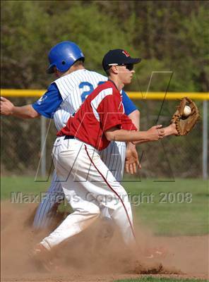 Thumbnail 2 in McMahon @ Ludlowe photogallery.