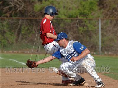 Thumbnail 1 in McMahon @ Ludlowe photogallery.