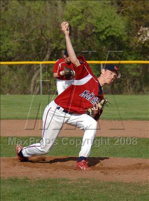 Thumbnail 3 in McMahon @ Ludlowe photogallery.