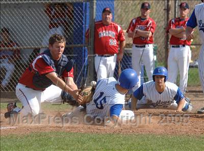Thumbnail 1 in McMahon @ Ludlowe photogallery.