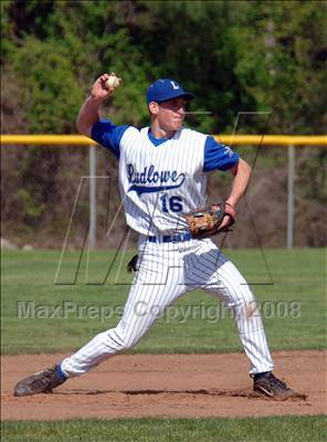 Thumbnail 1 in McMahon @ Ludlowe photogallery.