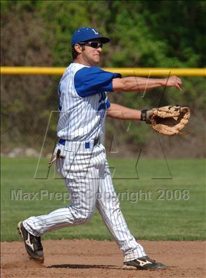 Thumbnail 3 in McMahon @ Ludlowe photogallery.
