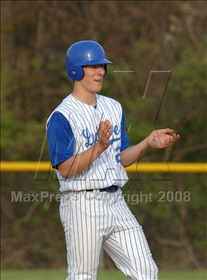 Thumbnail 2 in McMahon @ Ludlowe photogallery.