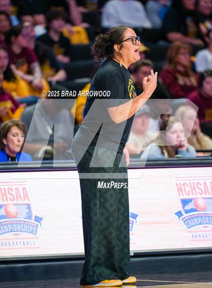 Thumbnail 3 in Cherokee vs East Bladen (NCHSAA 1A Final) photogallery.