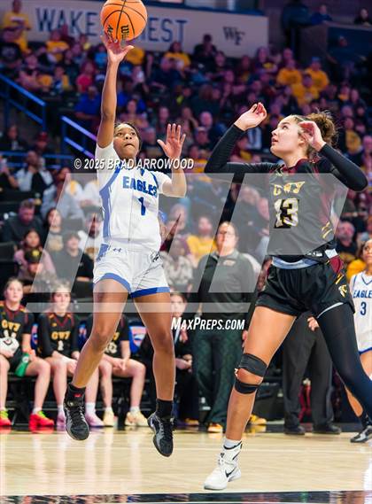 Thumbnail 1 in Cherokee vs East Bladen (NCHSAA 1A Final) photogallery.
