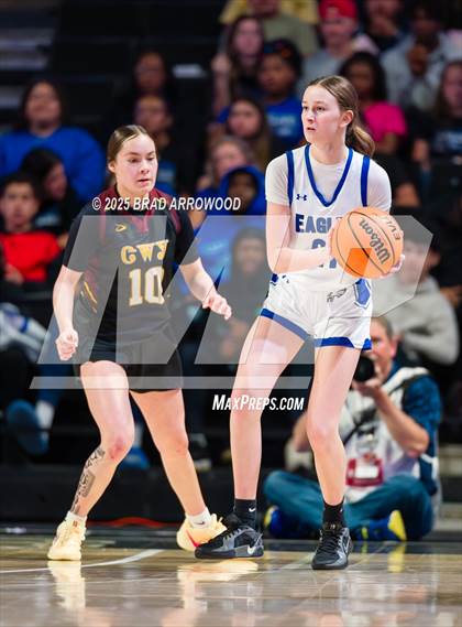 Thumbnail 1 in Cherokee vs East Bladen (NCHSAA 1A Final) photogallery.
