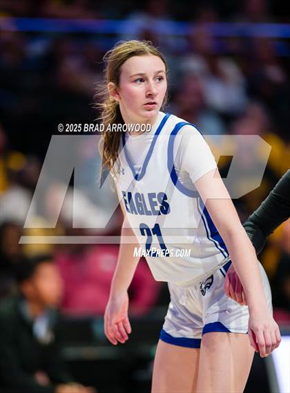 Thumbnail 1 in Cherokee vs East Bladen (NCHSAA 1A Final) photogallery.