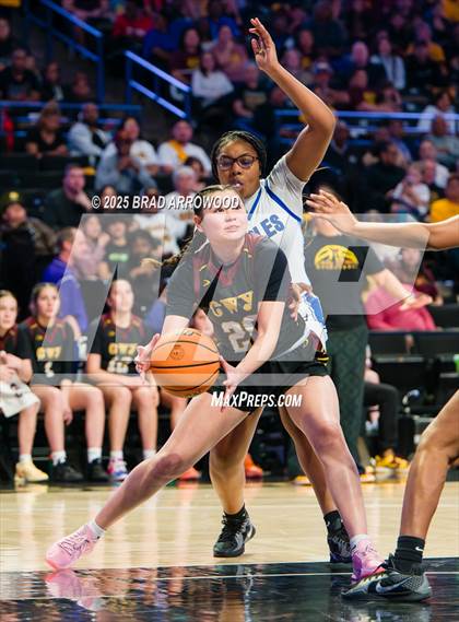 Thumbnail 3 in Cherokee vs East Bladen (NCHSAA 1A Final) photogallery.