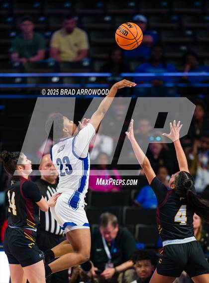 Thumbnail 3 in Cherokee vs East Bladen (NCHSAA 1A Final) photogallery.