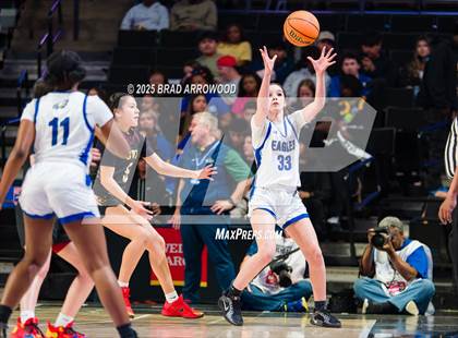 Thumbnail 3 in Cherokee vs East Bladen (NCHSAA 1A Final) photogallery.