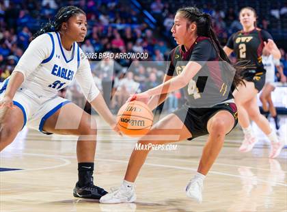 Thumbnail 1 in Cherokee vs East Bladen (NCHSAA 1A Final) photogallery.