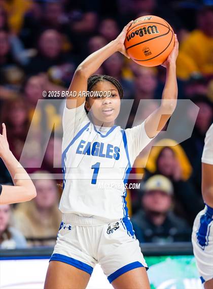 Thumbnail 3 in Cherokee vs East Bladen (NCHSAA 1A Final) photogallery.