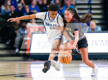 Thumbnail 2 in Cherokee vs East Bladen (NCHSAA 1A Final) photogallery.