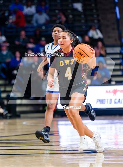 Thumbnail 1 in Cherokee vs East Bladen (NCHSAA 1A Final) photogallery.