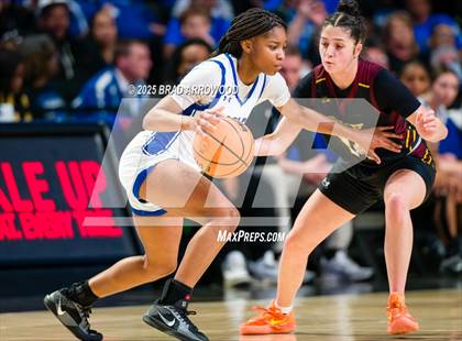 Thumbnail 3 in Cherokee vs East Bladen (NCHSAA 1A Final) photogallery.
