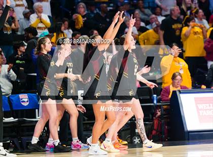 Thumbnail 1 in Cherokee vs East Bladen (NCHSAA 1A Final) photogallery.