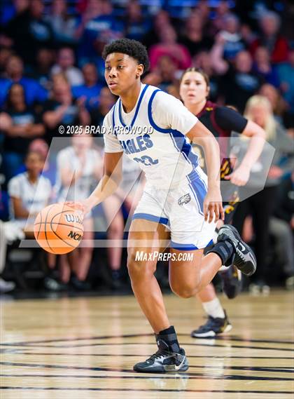 Thumbnail 2 in Cherokee vs East Bladen (NCHSAA 1A Final) photogallery.