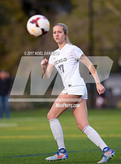 Thumbnail 1 in Menlo School vs Sacred Heart Prep photogallery.
