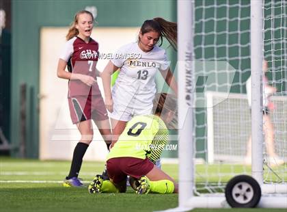 Thumbnail 1 in Menlo School vs Sacred Heart Prep photogallery.