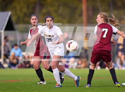 Thumbnail 3 in Menlo School vs Sacred Heart Prep photogallery.