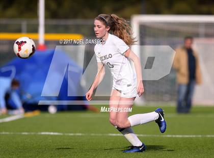 Thumbnail 3 in Menlo School vs Sacred Heart Prep photogallery.